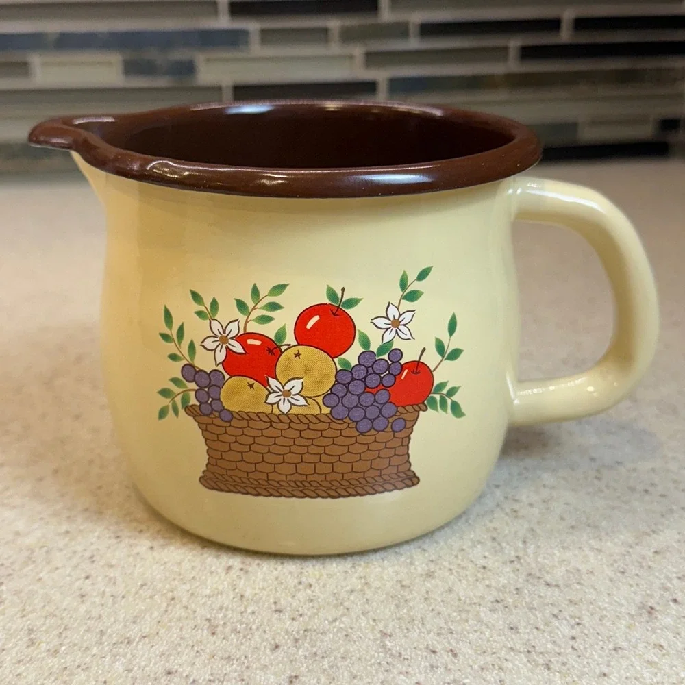 N/A vintage enamelware